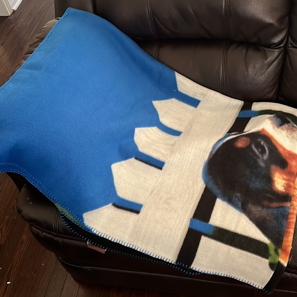 Fleece Dogs Image Fun Throw Blanket - Picture 10 of 11